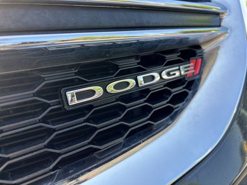 Used 2019 Dodge Grand Caravan SXT FWD image 22