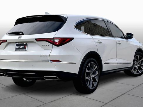 Used 2023 Acura MDX SH-AWD w/ Technology Package image 13