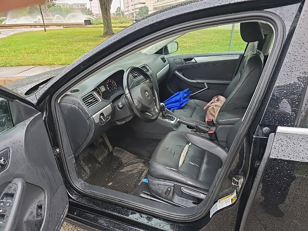 Used 2014 Volkswagen Jetta SE FWD image 19