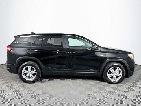 Used 2021 GMC Terrain SLE FWD image 4