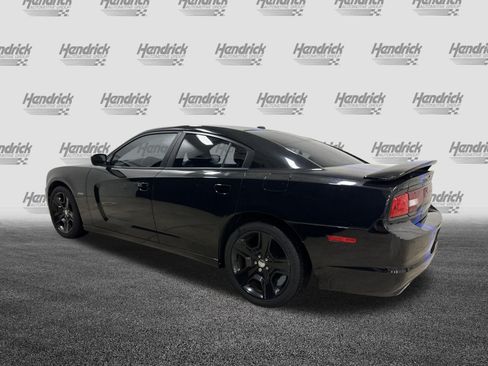 Used 2011 Dodge Charger R/T RWD image 8
