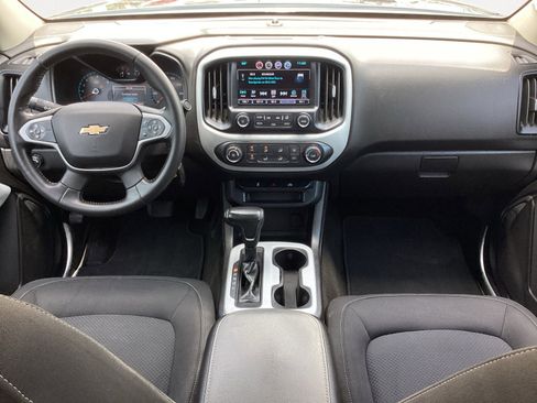 Used 2017 Chevrolet Colorado LT RWD image 4
