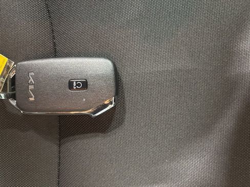 Certified 2023 Kia Forte GT-Line image 30