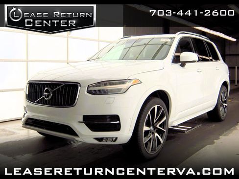Used 2018 Volvo XC90 T6 Momentum w/ Convenience Package image 1