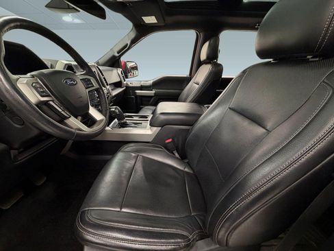 Used 2017 Ford F150 Lariat w/ Equipment Group 502A Luxury image 4