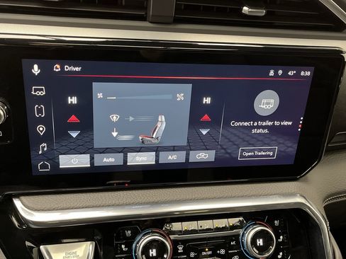 Certified 2025 GMC Sierra 1500 Denali image 23