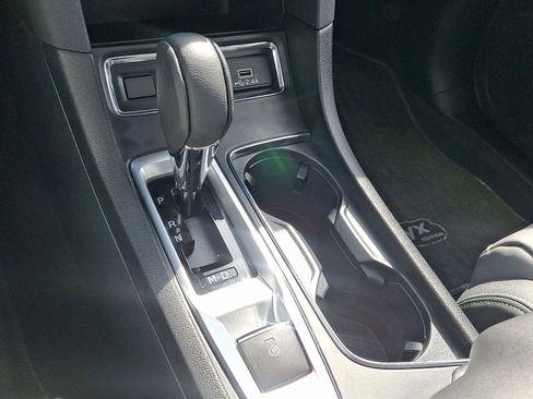 Used 2024 Subaru Ascent Onyx Edition image 16