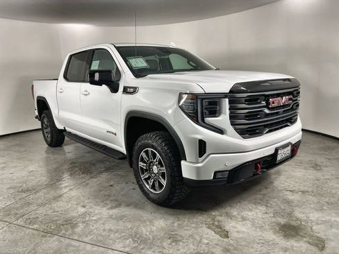 Used 2025 GMC Sierra 1500 AT4 w/ AT4 Premium Package image 2