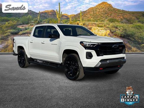 Used 2025 Chevrolet Colorado Z71 w/ Z71 Convenience Package 2 image 1