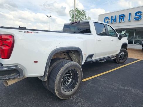Used 2021 Chevrolet Silverado 3500 LT w/ Convenience Package AWD/4WD image 6