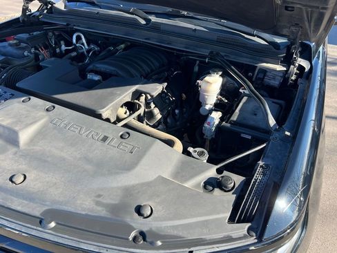 Used 2019 Chevrolet Suburban Premier image 48