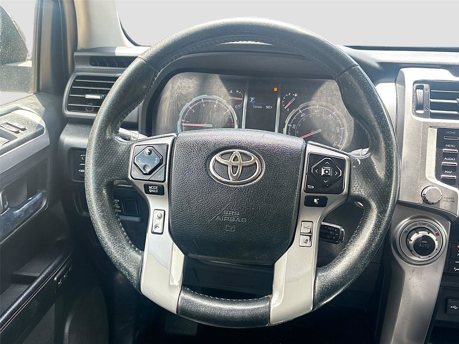 Used 2021 Toyota 4Runner Limited AWD/4WD image 11