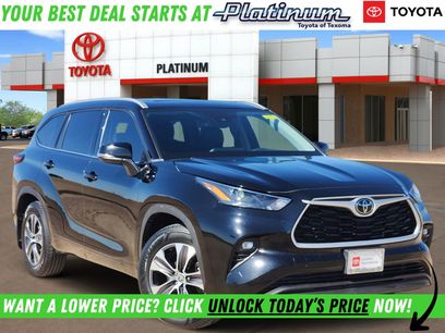 Used 2022 Toyota Highlander XLE