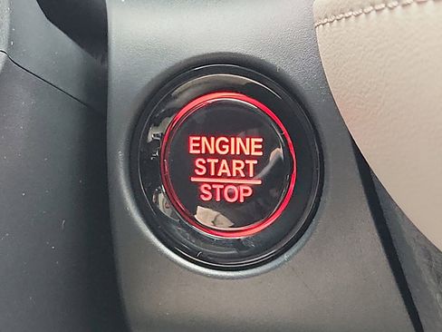 New 2026 Honda HR-V LX image 15