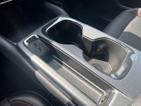 Used 2024 Chevrolet Equinox EV RS image 24