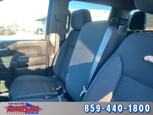 Used 2022 Chevrolet Silverado 2500 Custom w/ Custom Value Package image 44