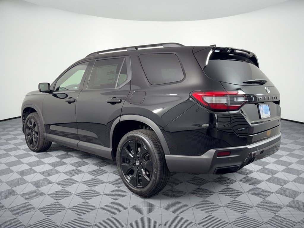 New 2026 Honda Pilot Black Edition image 3