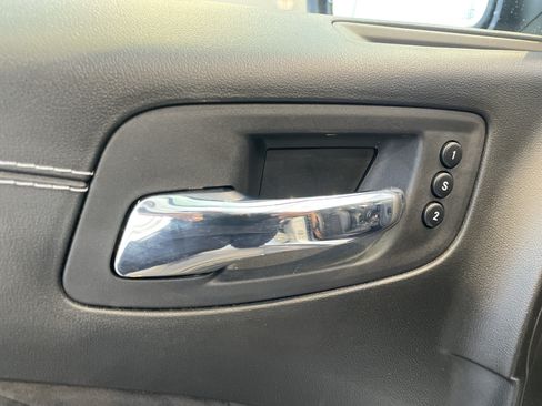 Used 2022 Dodge Charger SRT Hellcat RWD image 16