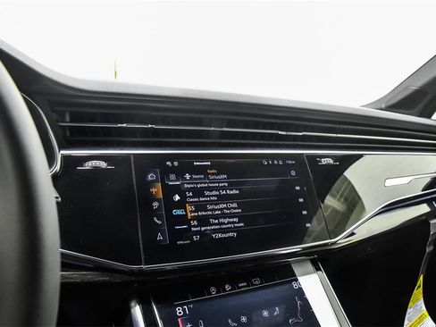 Used 2025 Audi Q7 2.0T Premium Plus w/ Premium Plus Package image 24