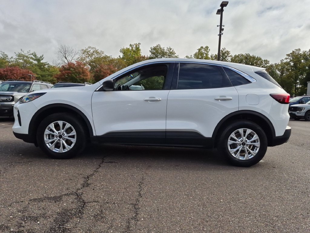 Certified 2023 Ford Escape Active AWD/4WD image 7