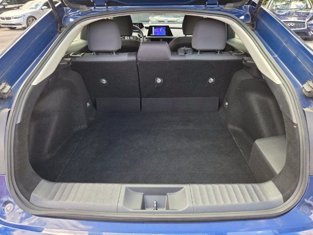 Used 2024 Toyota Prius LE FWD image 16