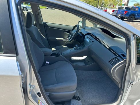 Used 2010 Toyota Prius FWD image 19