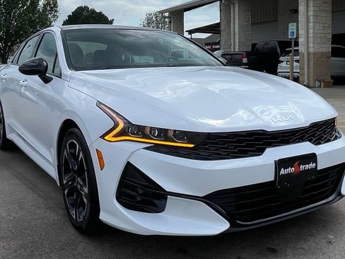 Used 2022 Kia K5 GT-Line w/ GT-Line Awd Premium Package image 2