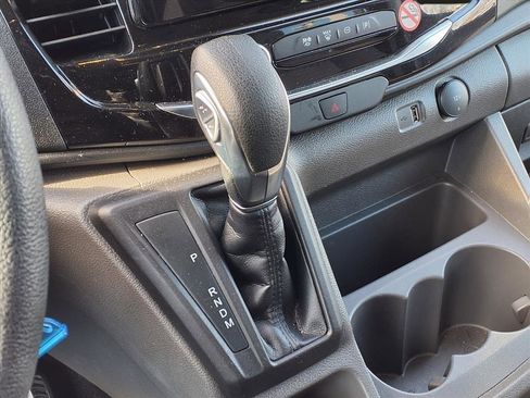 Used 2024 Ford Transit 350 XLT image 12