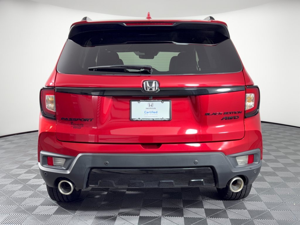 Certified 2024 Honda Passport Black Edition image 11