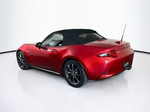 Used 2016 MAZDA MX-5 Miata Grand Touring RWD image 5