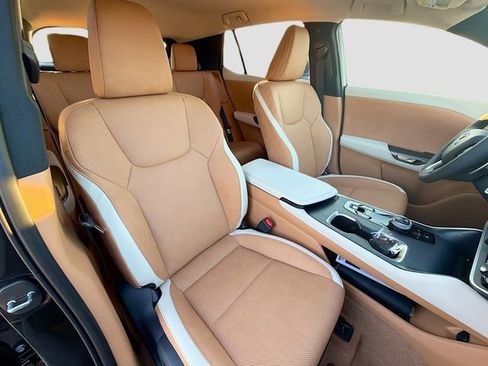 New 2026 Lexus RZ 350e 2WD image 15