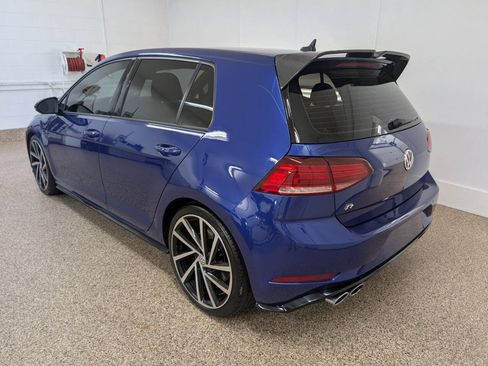 Used 2018 Volkswagen Golf 4-Door AWD/4WD image 3