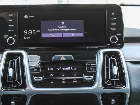 Used 2021 Kia Sorento SX Prestige AWD/4WD image 14