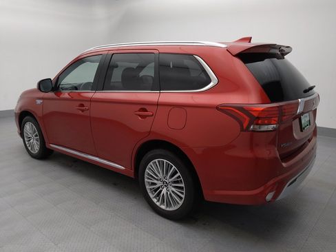 Used 2019 Mitsubishi Outlander SEL image 3