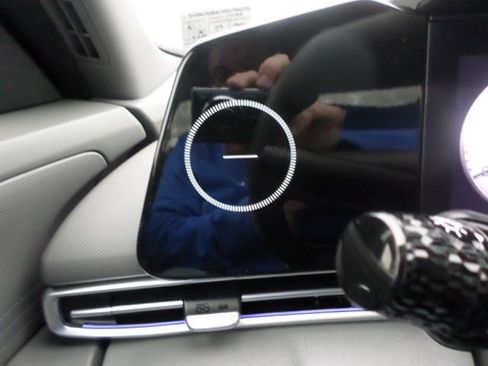 Used 2024 Hyundai Elantra SEL image 24