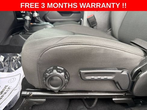 Used 2021 Jeep Wrangler Unlimited Sport AWD/4WD image 13