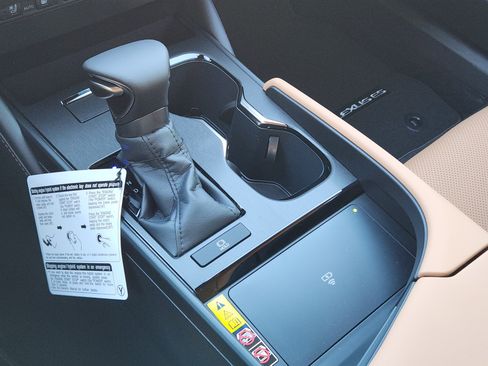 New 2025 Lexus ES 350 w/ Premium Package image 14