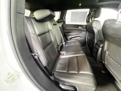 Used 2022 Jeep Grand Cherokee Limited image 26