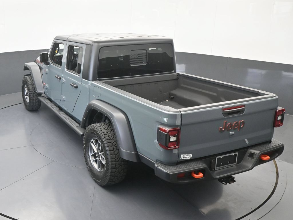 Used 2024 Jeep Gladiator Mojave AWD/4WD image 50