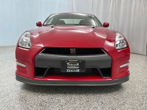 Used 2016 Nissan GT-R Premium AWD/4WD image 10