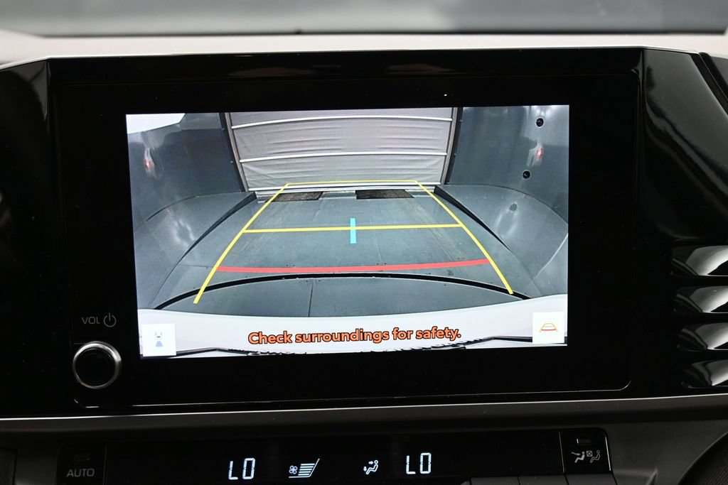 Used 2025 Toyota Camry LE FWD image 24