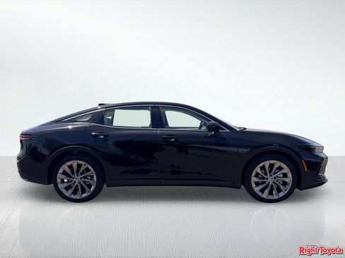 New 2026 Toyota Crown AWD/4WD image 8