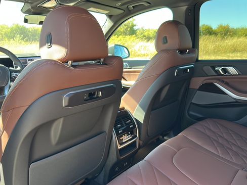 New 2026 BMW X5 sDrive40i image 14