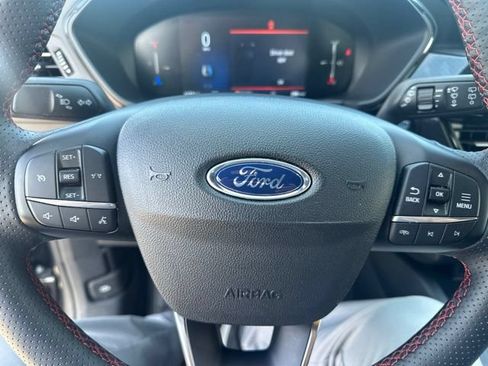 Used 2025 Ford Escape ST-Line Select AWD/4WD image 20