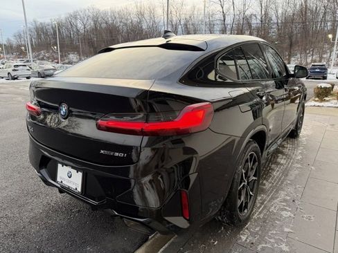 Used 2023 BMW X5 xDrive40i w/ Premium Package image 7