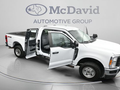 Used 2023 Ford F250 XL w/ 360-Degree Camera Package AWD/4WD image 44