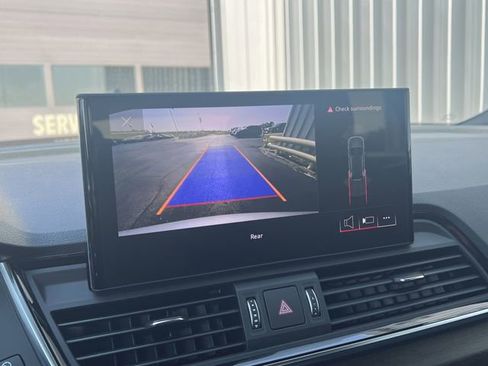 Used 2022 Audi Q5 2.0T Premium image 27