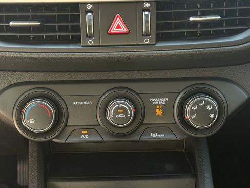 Certified 2021 Kia Forte LXS FWD image 20