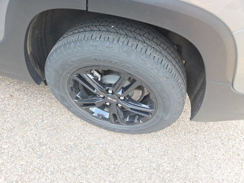 Certified 2023 GMC Terrain AT4 w/ Tech Package AWD/4WD image 7