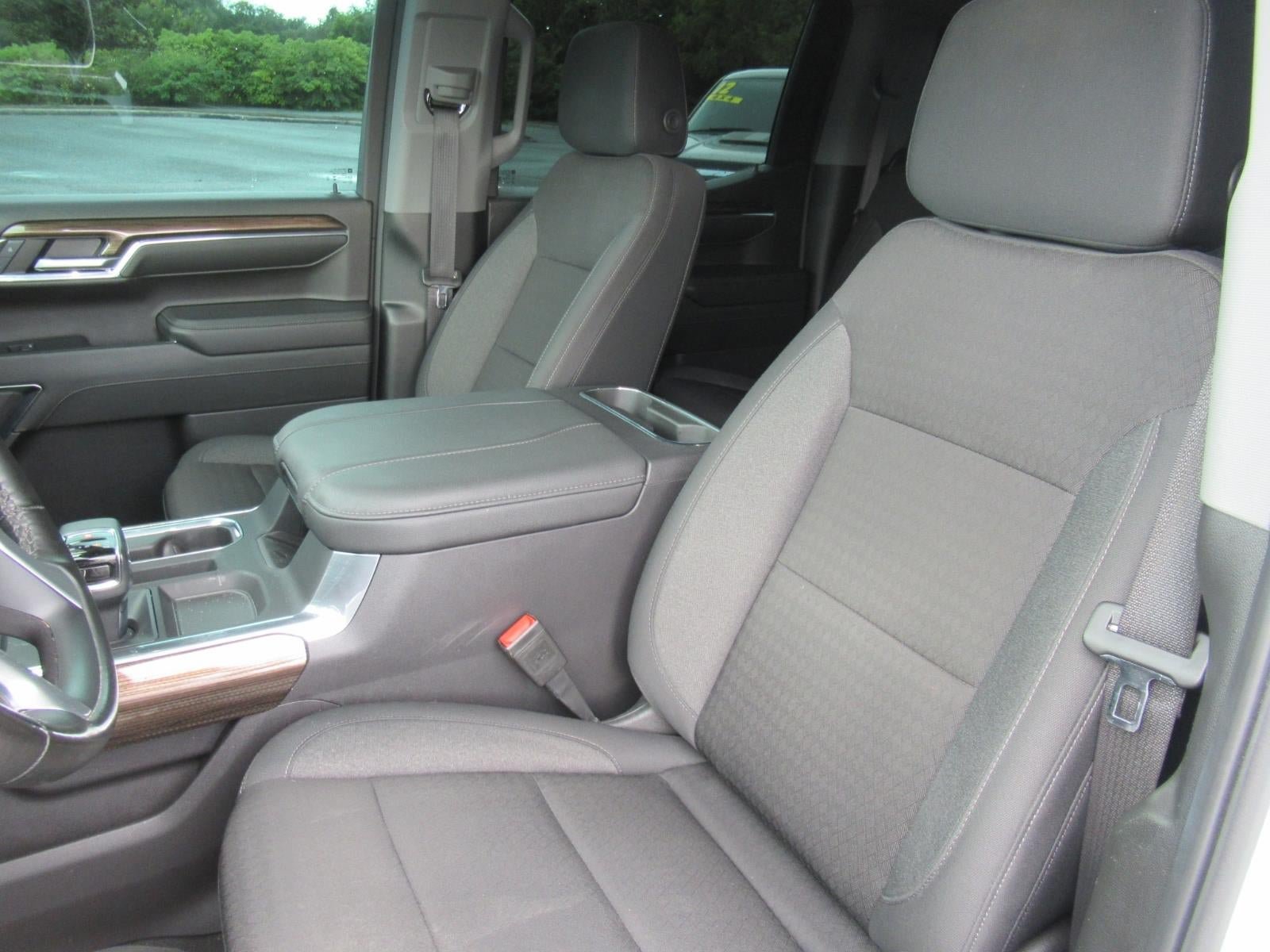 Used 2024 Chevrolet Silverado 1500 LT Trail Boss w/ Convenience Package II AWD/4WD image 21